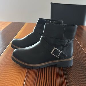 NEW black bootie’s 🖤